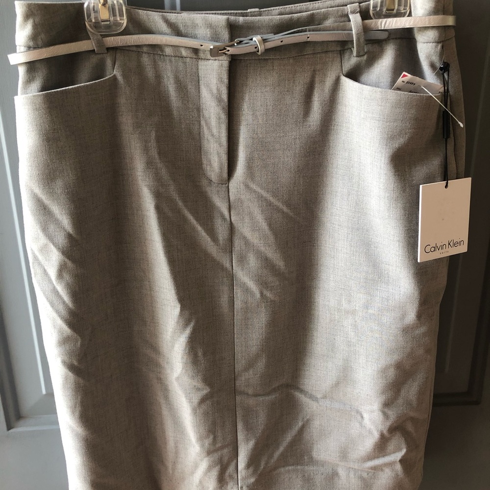 grey skirt with belt